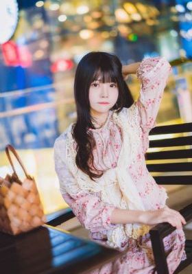 井柏然