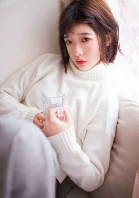 五个扑水的少年